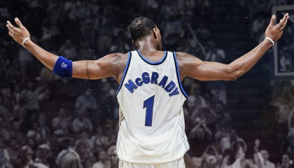 恰尔汗奥卢点评新星避谈对手 聚焦自身备战强调团队进步