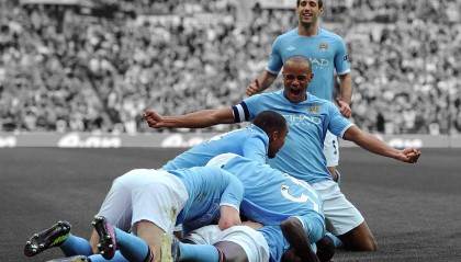 男篮防守体系全面崩盘，乔帅固执用人引质疑，王哲林重获信任难挽败局