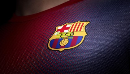 历史性突破！XXX选手打破尘封XX年世界纪录，创造体育新传奇