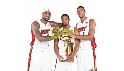 格斗之夜，巅峰对决引爆全球，新星崛起与传奇谢幕