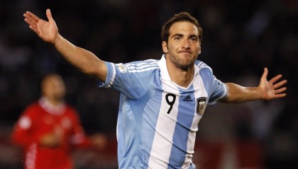 维罗纳主帅直言尤文图斯具备争冠实力 强调球队将全力专注自身表现